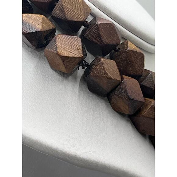 Kenneth Jay Lane Vintage Signed Hand KnotTwo Row‎ Wood Bead Turquoise Necklace - Picture 10 of 16